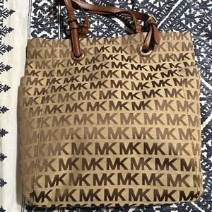 Michael Kors tote